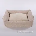 สี่เหลี่ยมจตุรัสคลี่คลายเตียงสุนัขทนทานที่ทนทาน